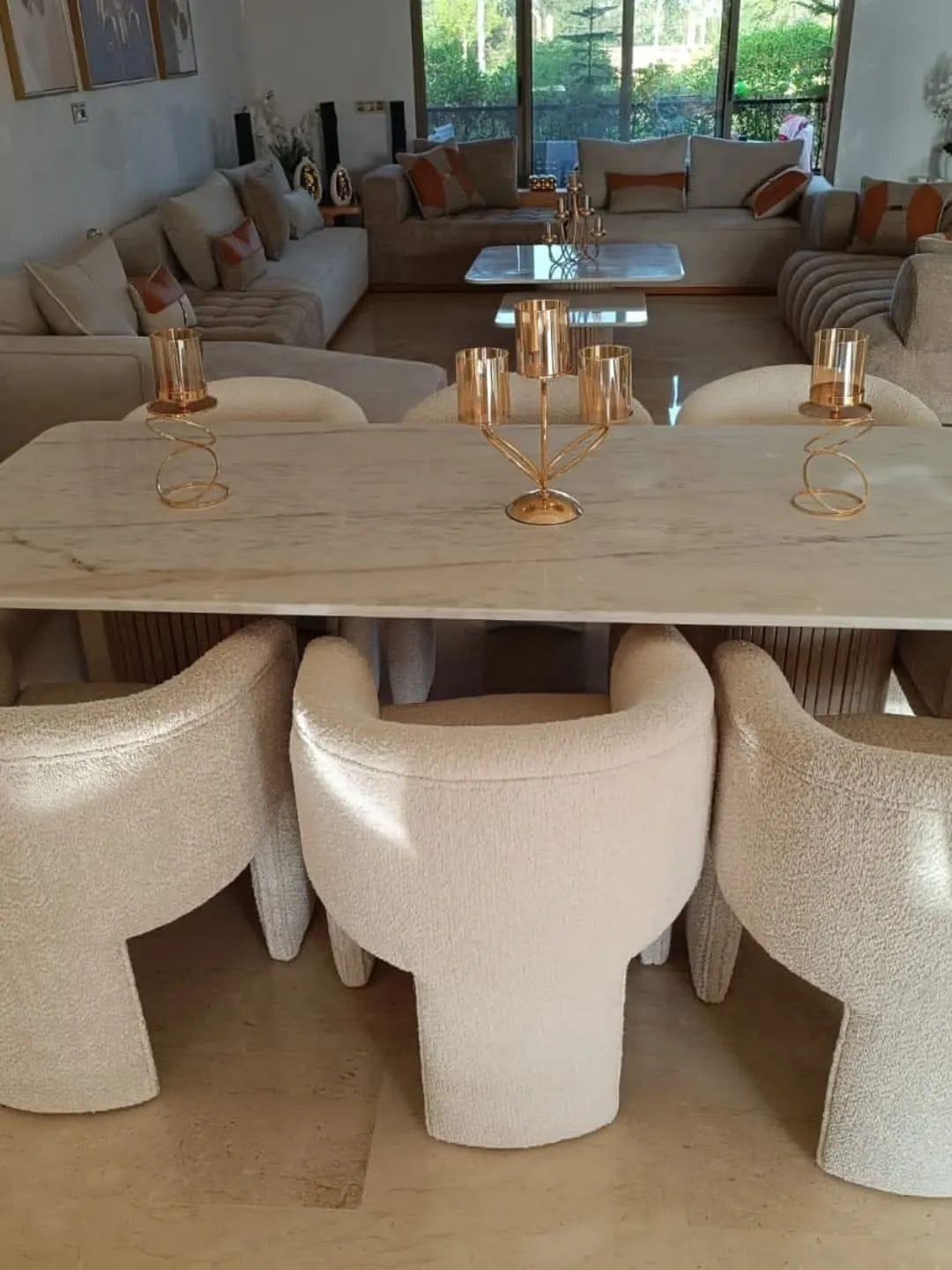 Table à manger ovale en travertin 180×90 cm – Élégance et style naturel