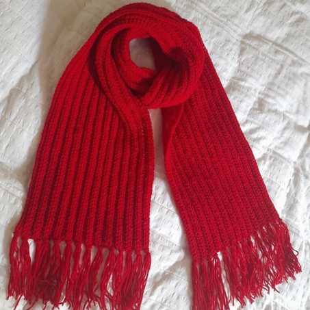 وشاح صوفي أحمر أنيق - Scarf Rouge de Luxe - 2025