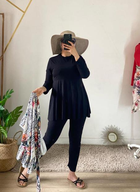 بوركيني سباحة للنساء