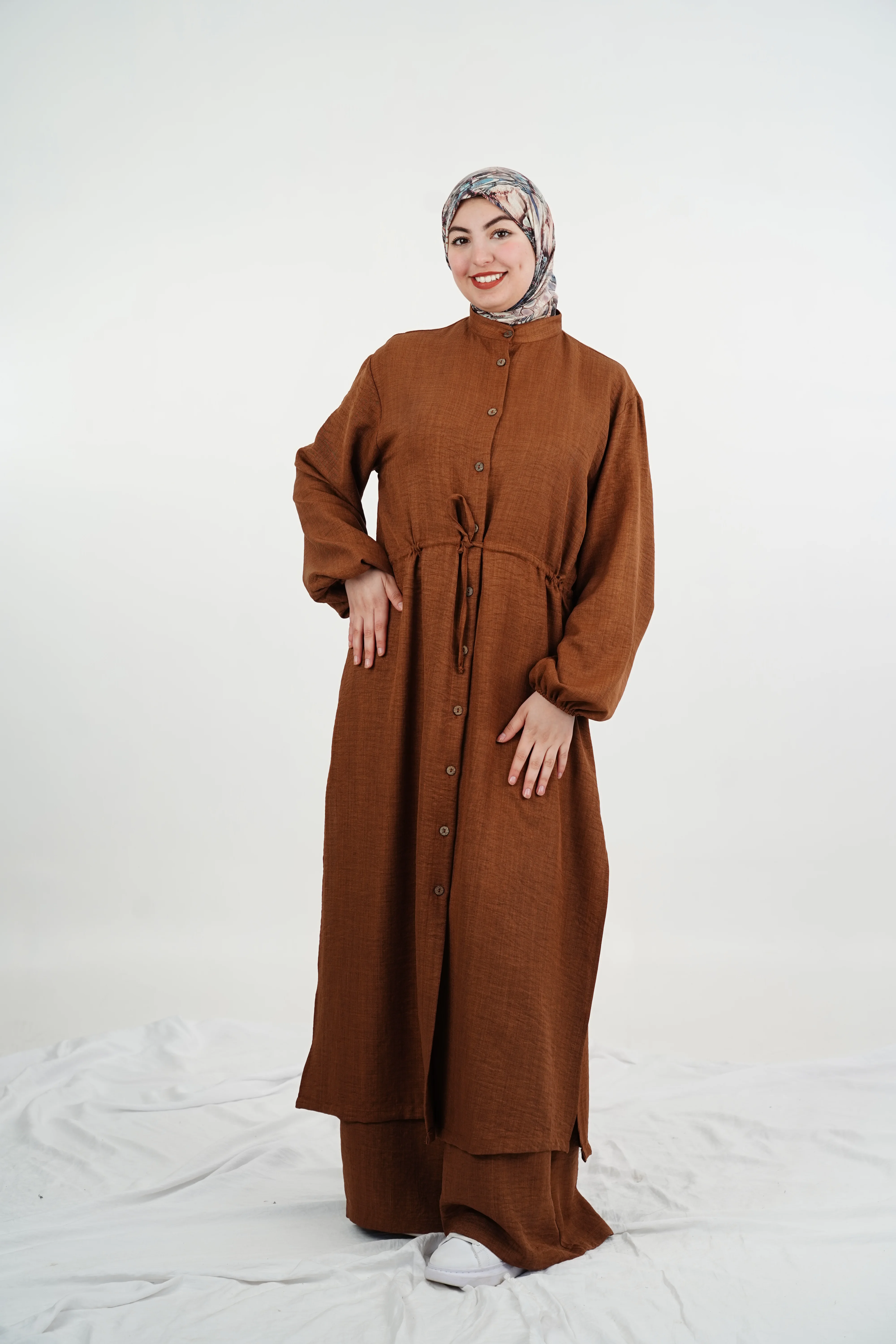 طقم من قطعتين ثوب LIN