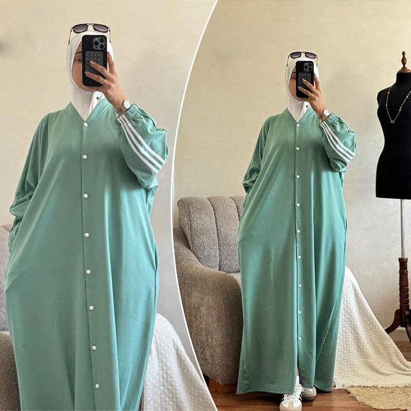 عباية رياضية اديداس