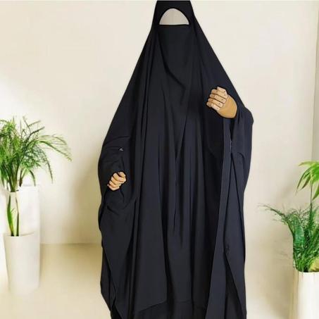 الفراشه الذهبيه