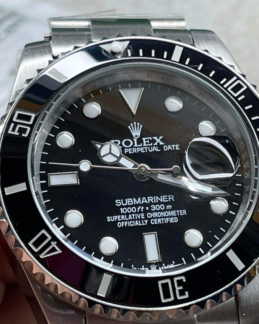 Watch Submariner