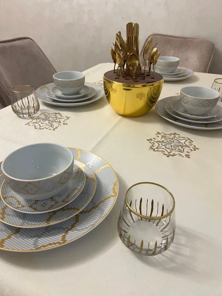 Nappe brodée en similicuir - Eclat de Ramadan