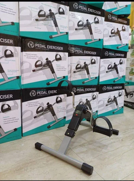 VELO MAISON PRATIQUE AVEC ECRAN LCD