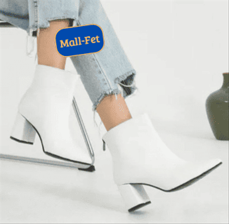 👢 بوت أنيق بتصميم كلاسيكي بسيط يناسب كل إطلالاتك اليومية والمميزة.