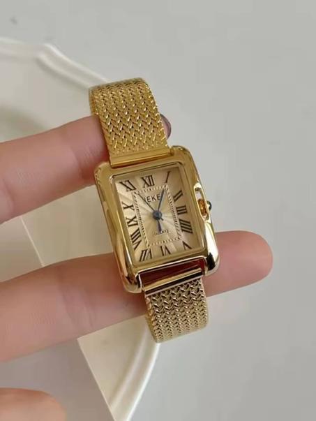 ساعة فاخرة أصلية من ماركة IEKE الكورية