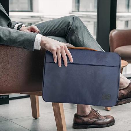 Santa Barbara Polo & Racquet Club Laptop & Tablet Sleeve LAEL