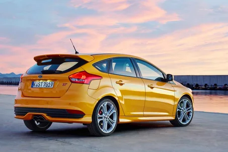 tapis de voiture ford focus 2012-2017