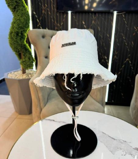 Bucket Hat  pour 2025