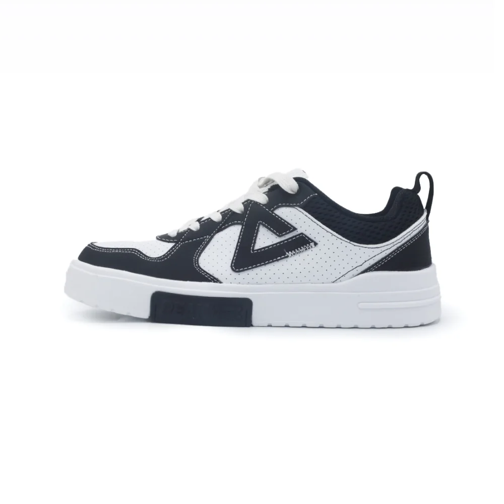 Peak Culture dz Shoes Black/White