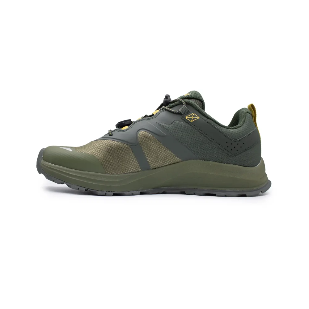 Hi-Tec  Commute Dz Green – Urban Comfort & Everyday Walking Shoes