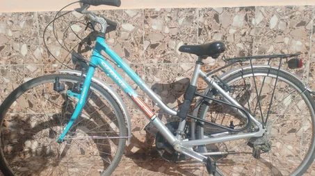 دراجة عادية مستعملة في حالة جيدة