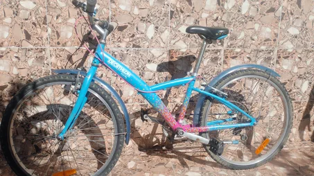 دراجة عادية مستعملة في حالة جيدة