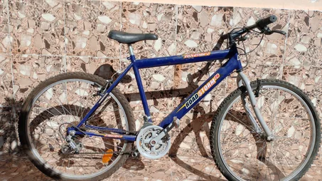 دراجة عادية مستعملة في حالة جيدة