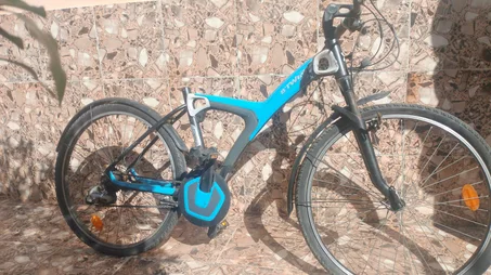 دراجة عادية مستعملة في حالة جيدة