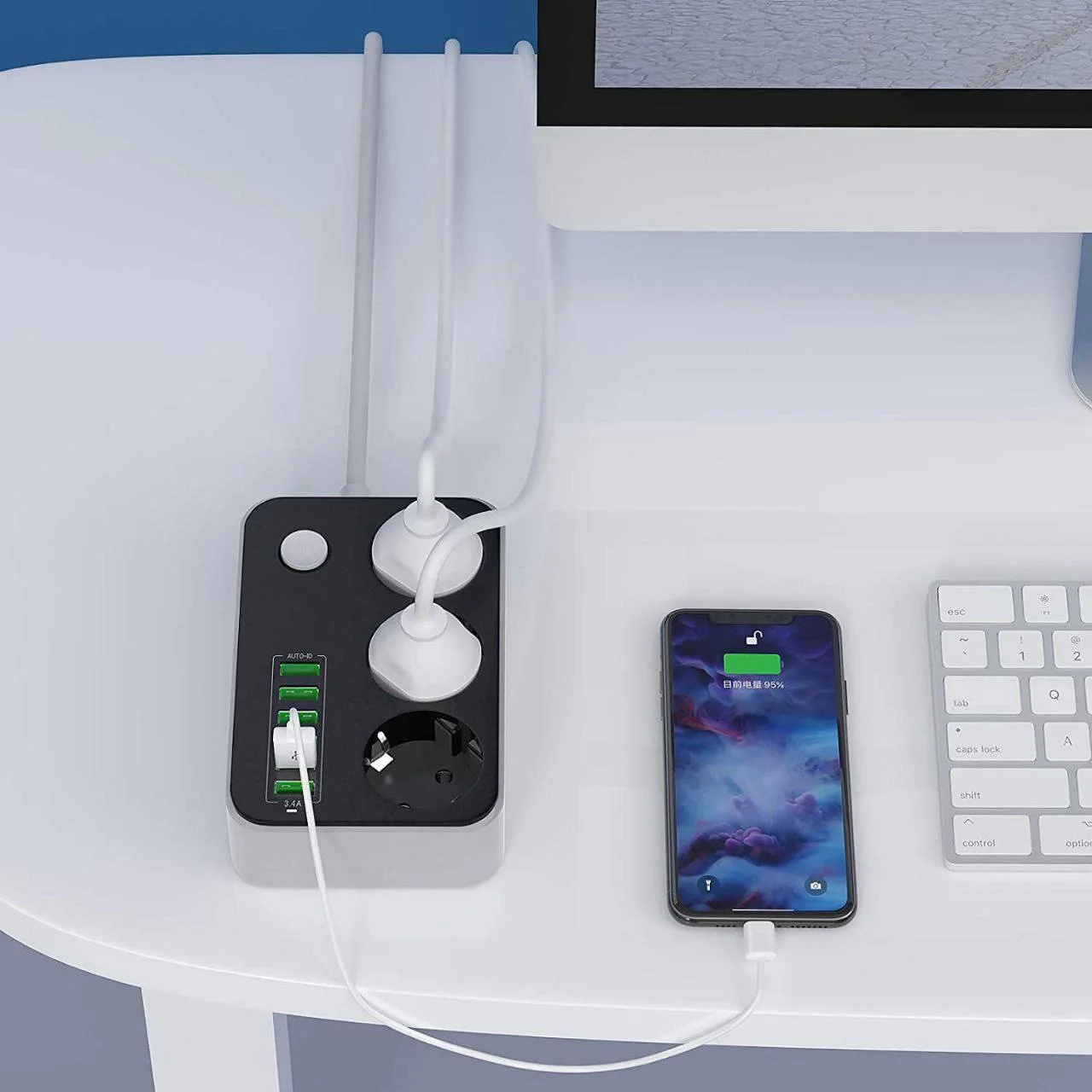 موصل كهربائي ب 4 مقابس و 3 منافد  USB