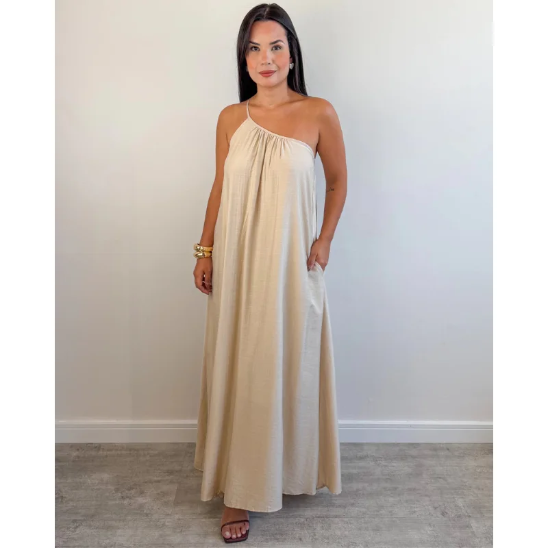 Robe Longue Asymétrique Élégance