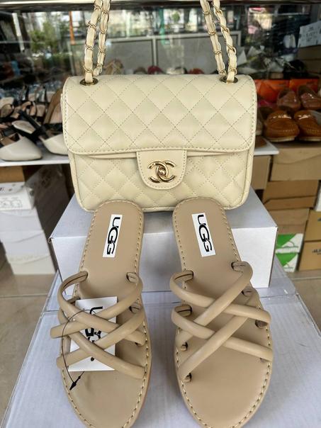 SAC chanel sndala UGG