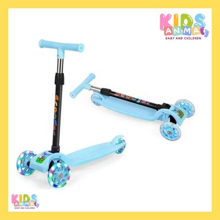 سكوتر ثلاثي العجلات