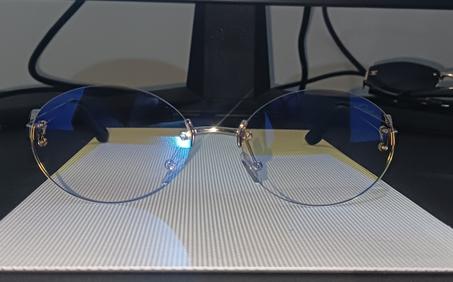 نظارات فخمة بتصميم عالمي