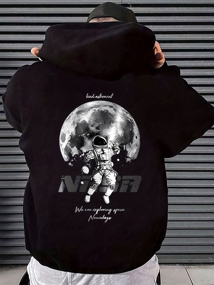 Pullover Hoodie 7