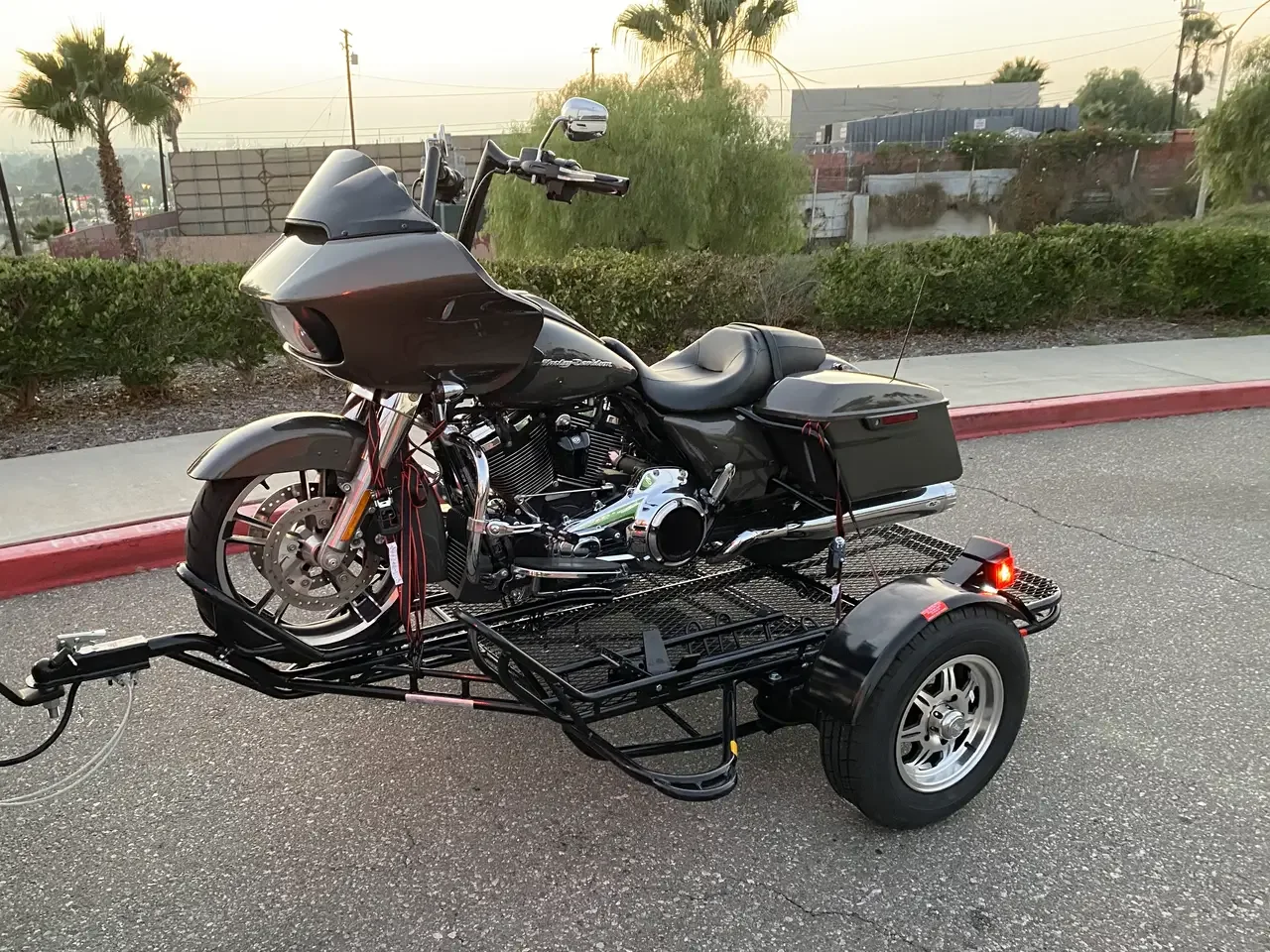 Freestyle Motorcycle Trailer – Versatile Folding