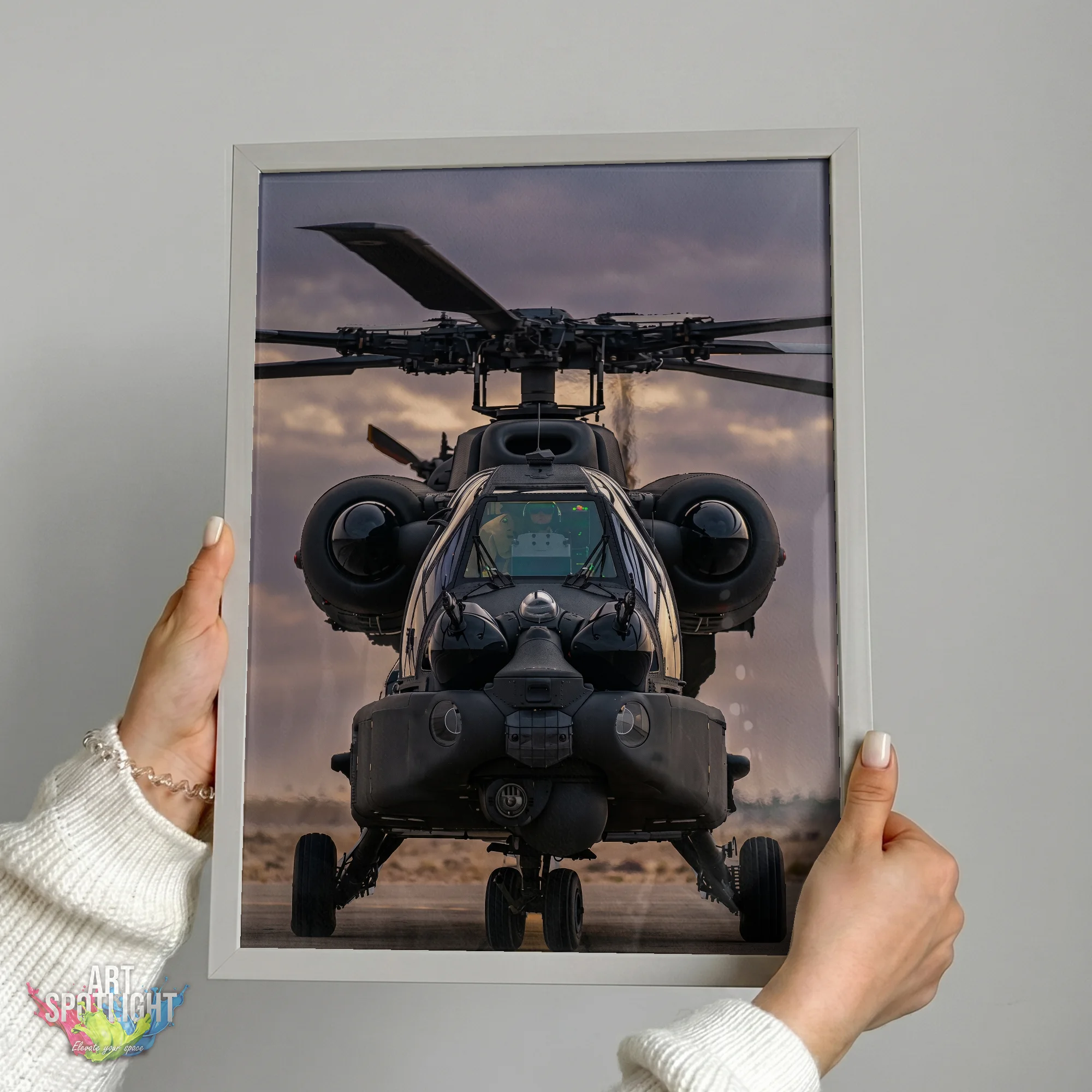 AH-64 APACHE FRONT VIEW