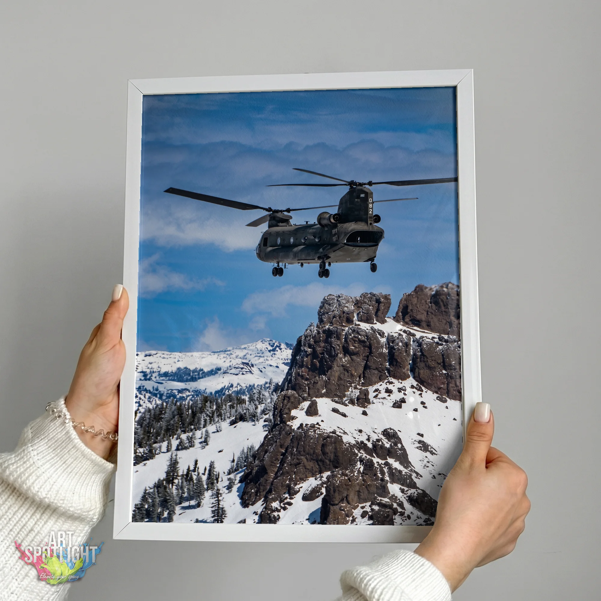 CH-47 CHINOOK