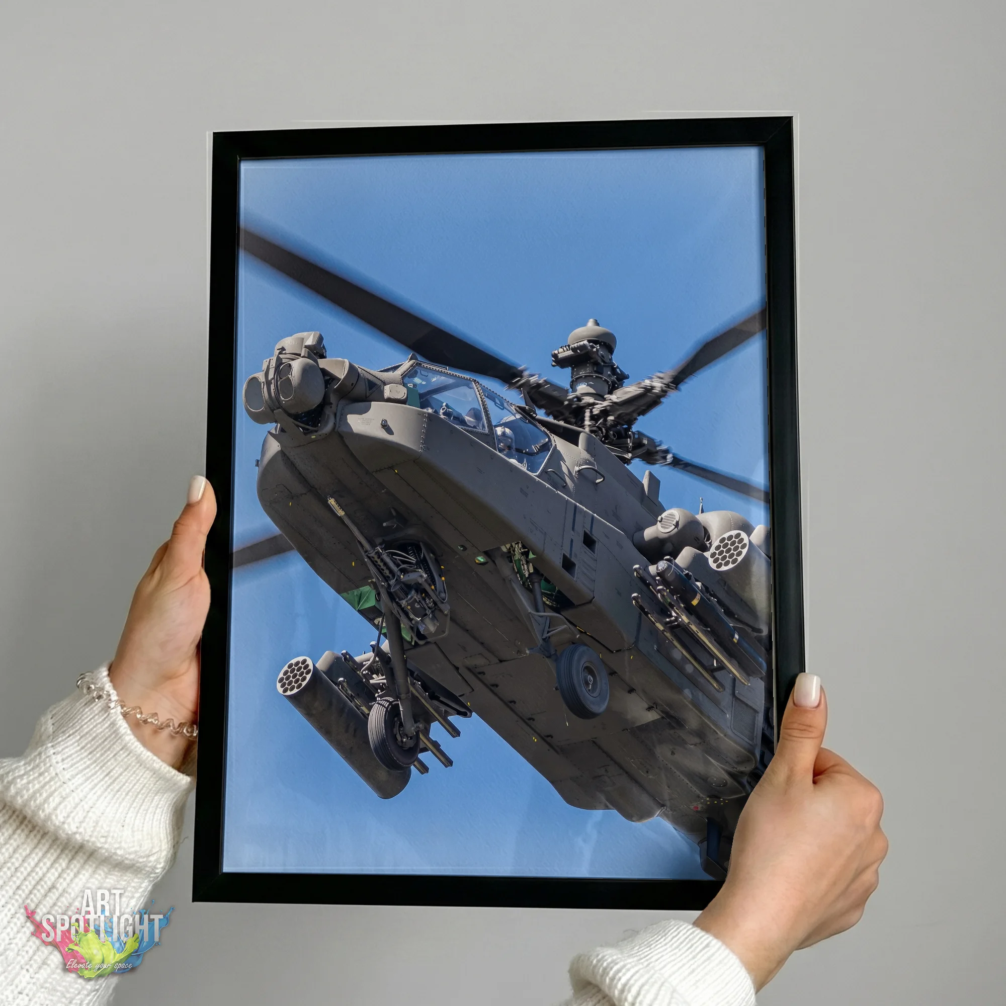 AH-64 APACHE