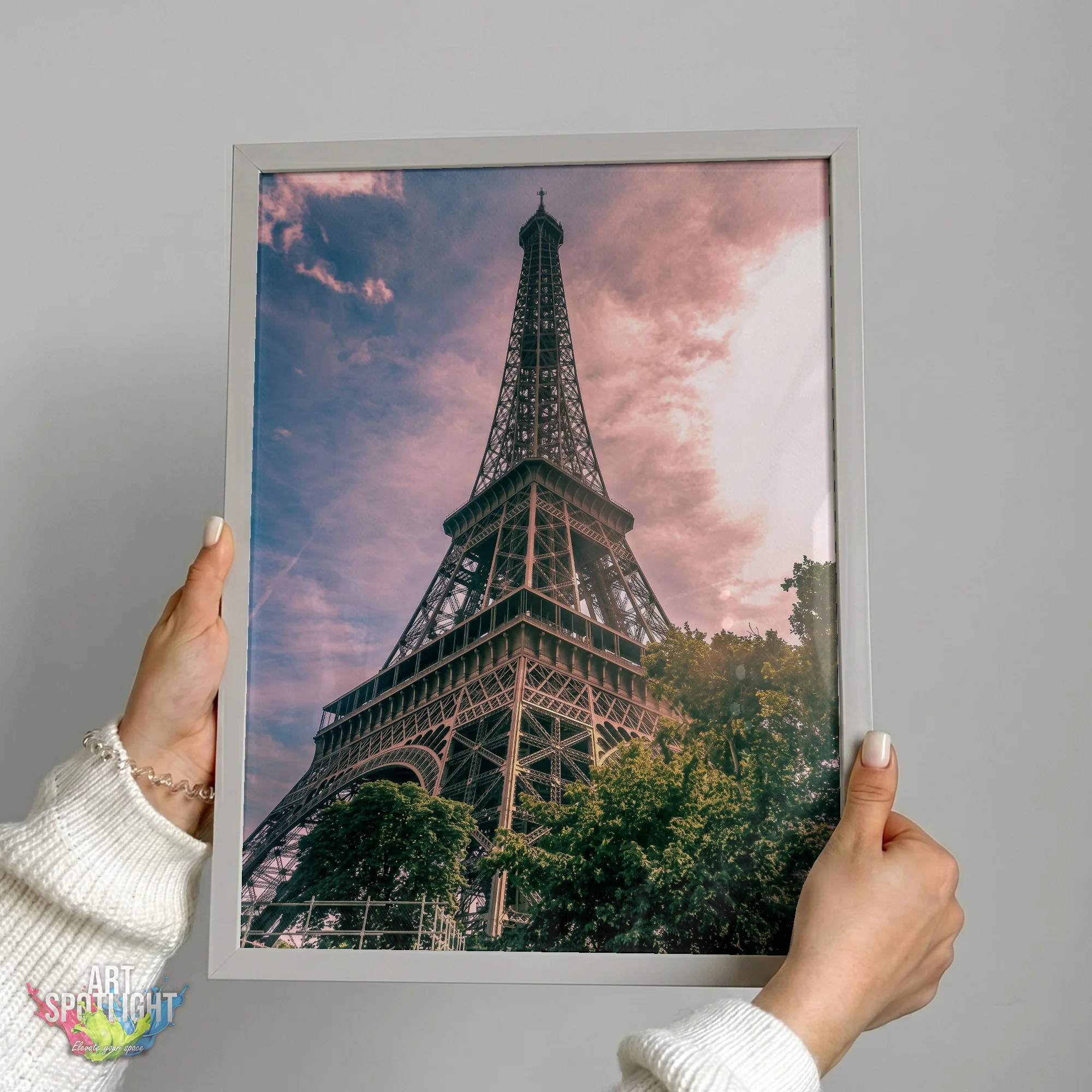 EIFFEL TOWER PINK SKY