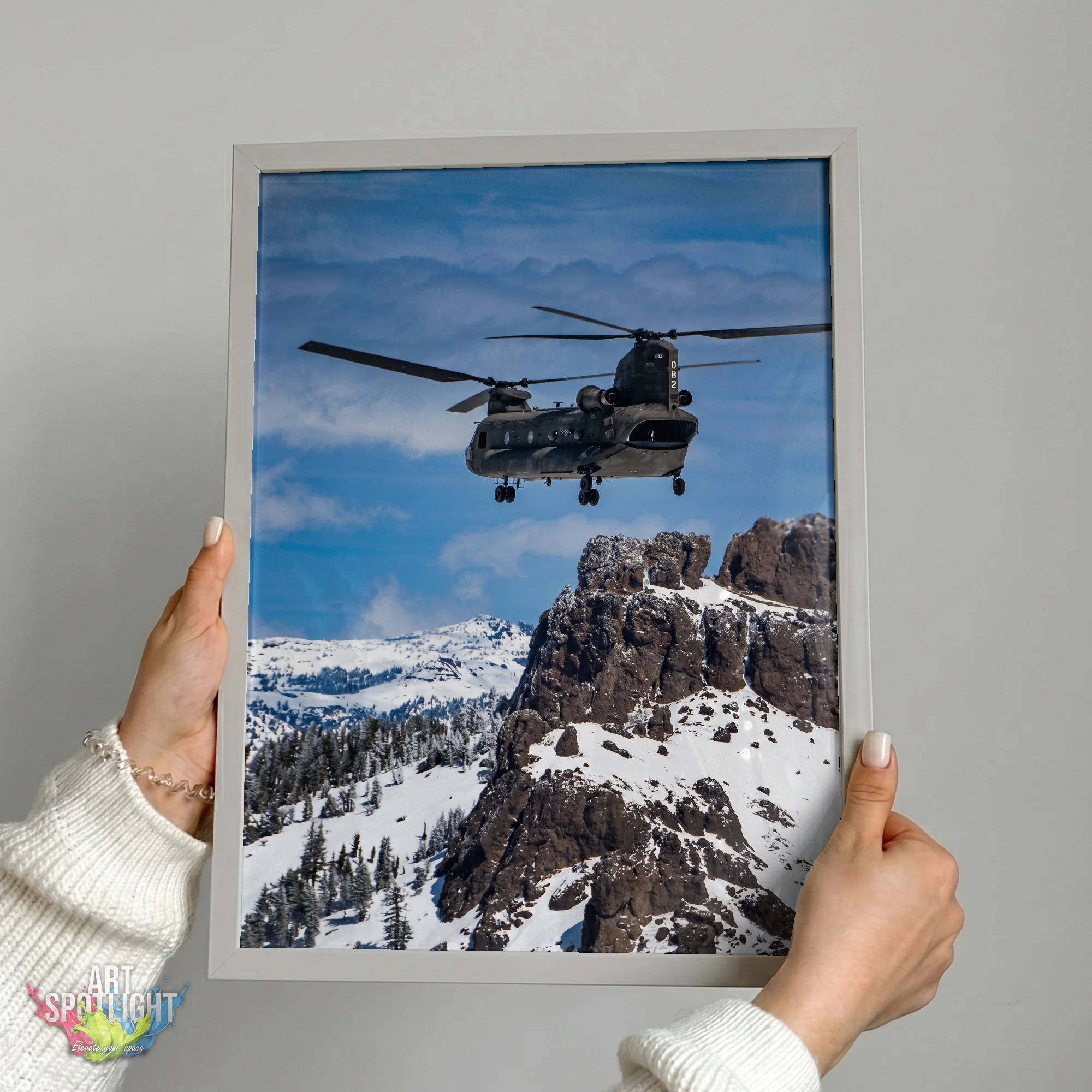 CH-47 CHINOOK