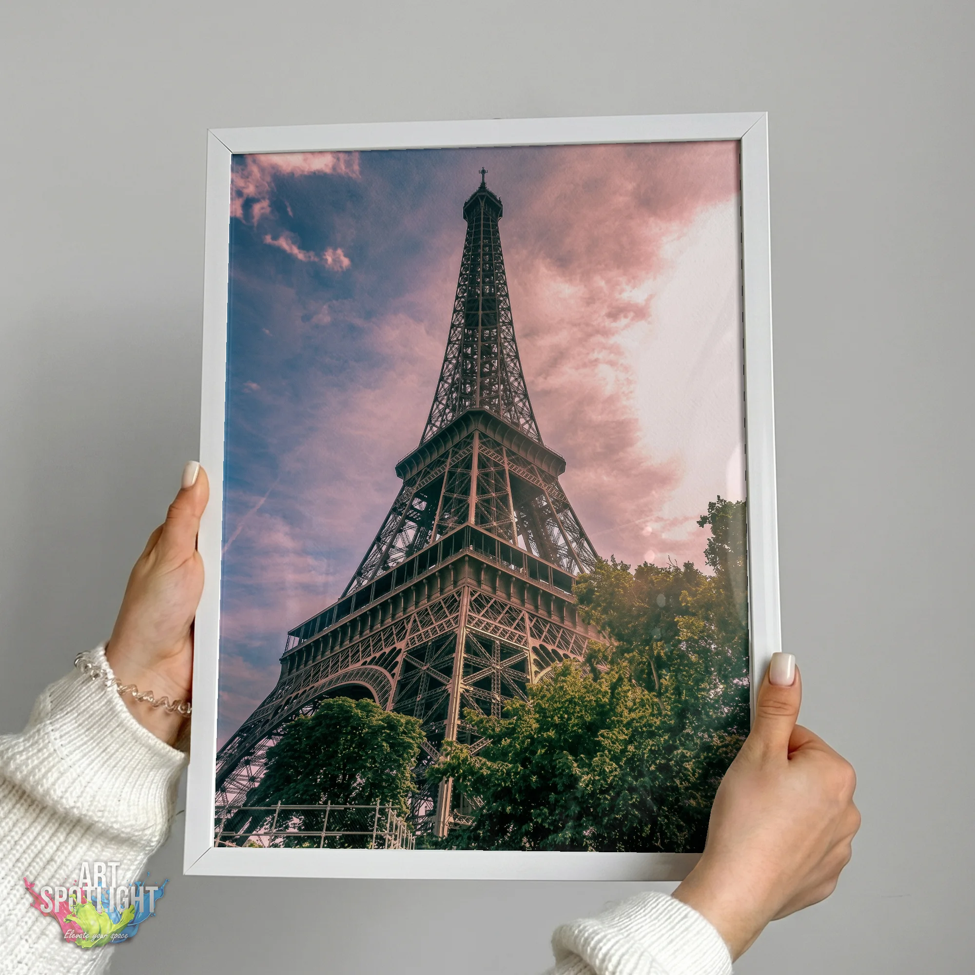 EIFFEL TOWER PINK SKY