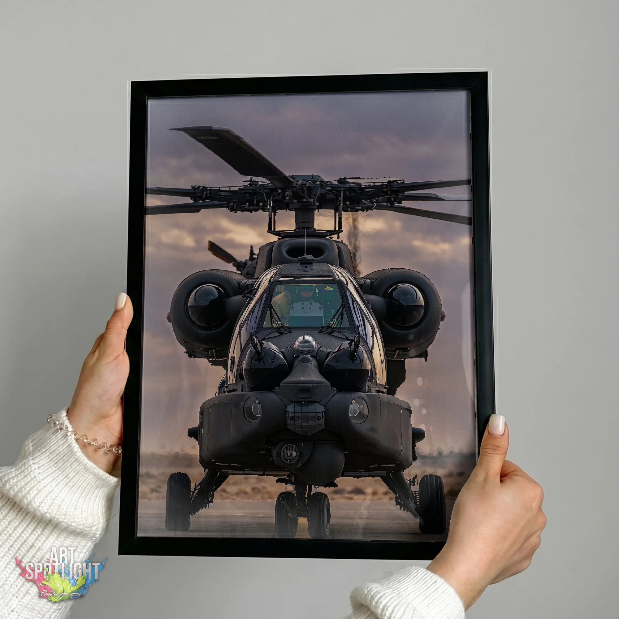 AH-64 APACHE FRONT VIEW