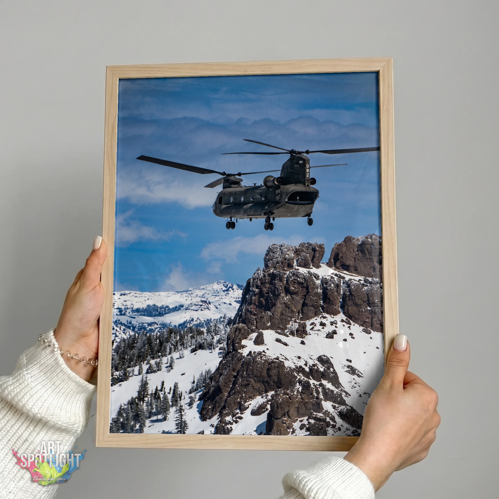 CH-47 CHINOOK