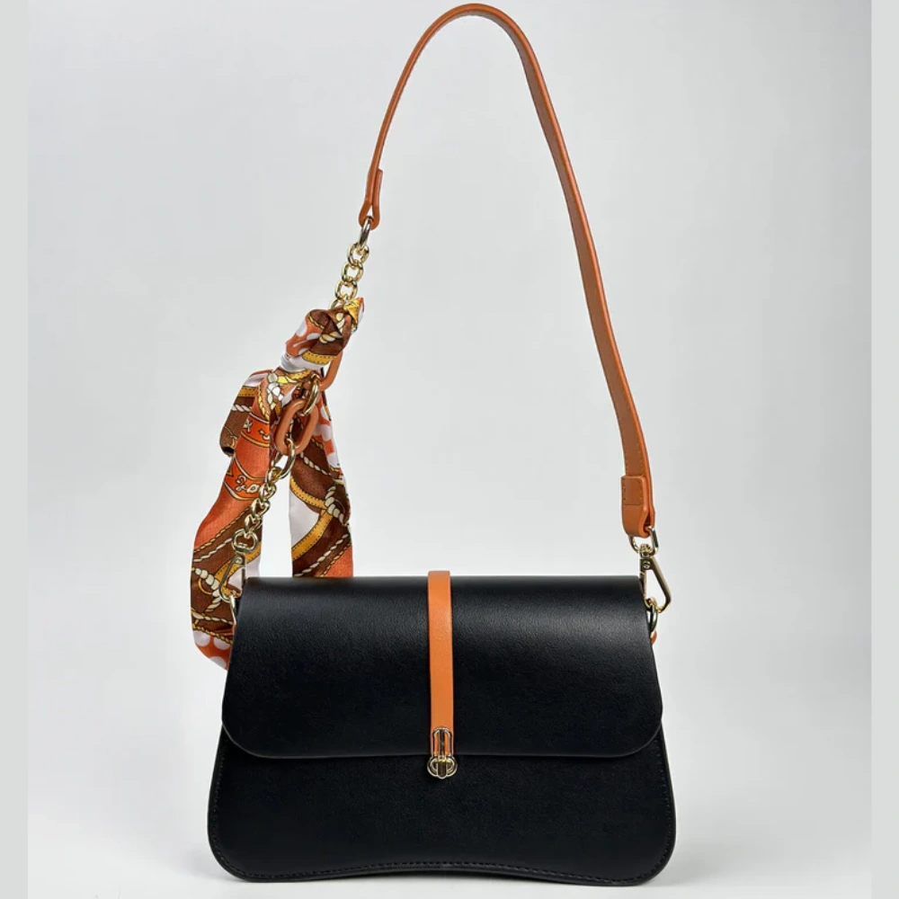 Sac Maria — Christina