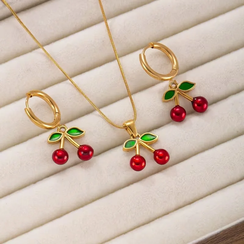 Parure Cerise d'Or
