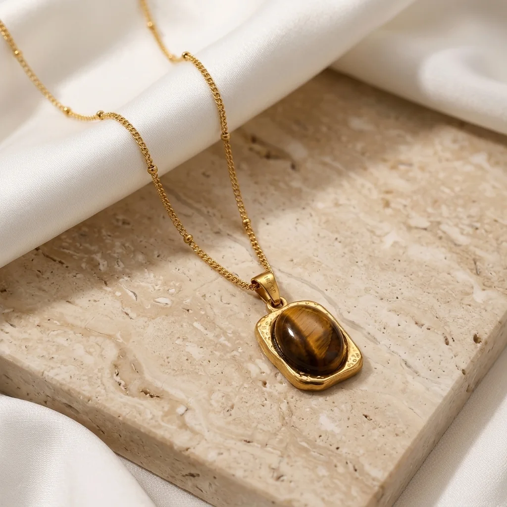 Collier Médaillon Tigre