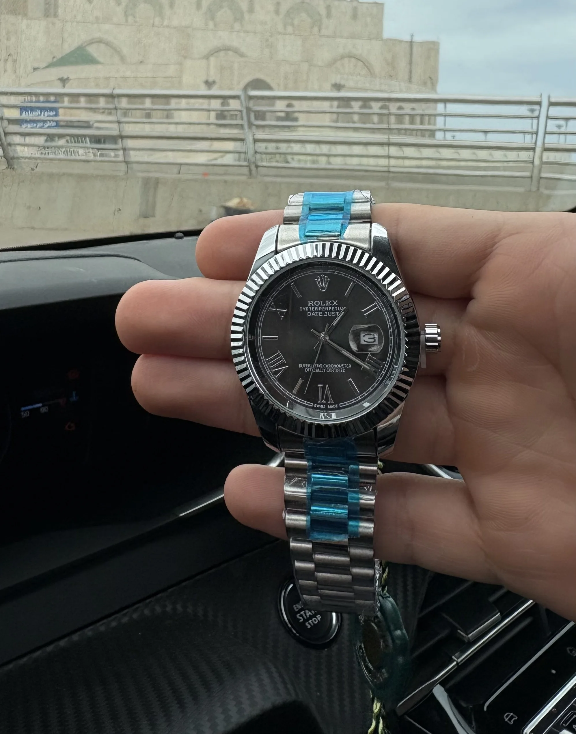 ROLEX DATEJUST NOIR - BOITE SIMPLE