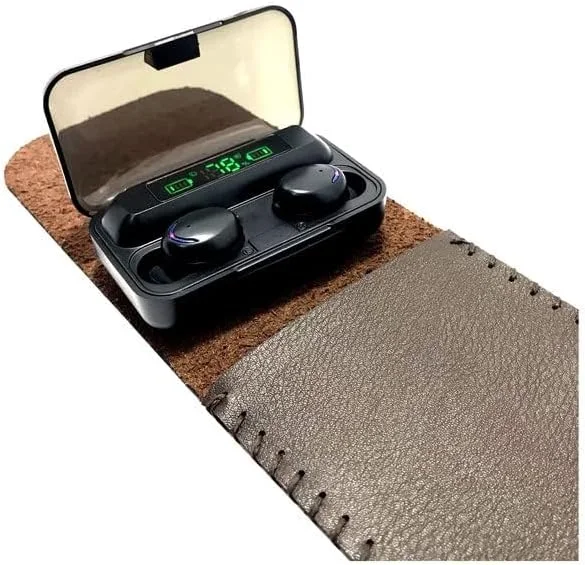 سماعة Samsung F9 Pro Plus - باوربانك مدمج وصوت بيز قوي | Samsung F9 Pro Plus Earbuds - Built-in Powerbank & Deep Bass