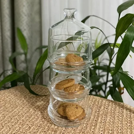 Bonbonnière à 3 étages en verre