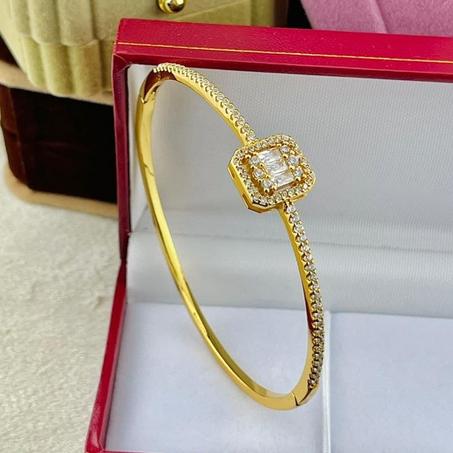 Bracelet doré Senem