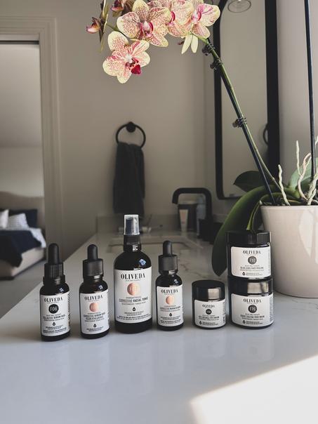 العناية بالبشرة