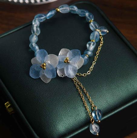 Handmade Blue Hydrangea Crystal Beaded Bracelet