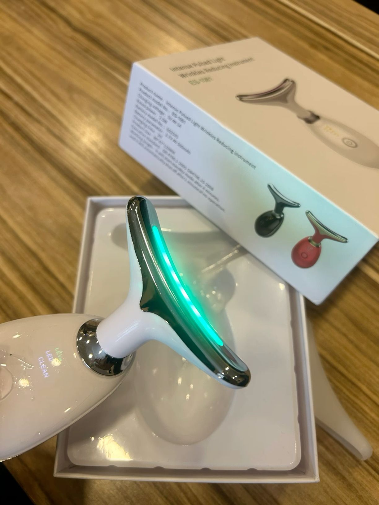 جهاز التدليك و التجميل- Skin Firming Beauty Device