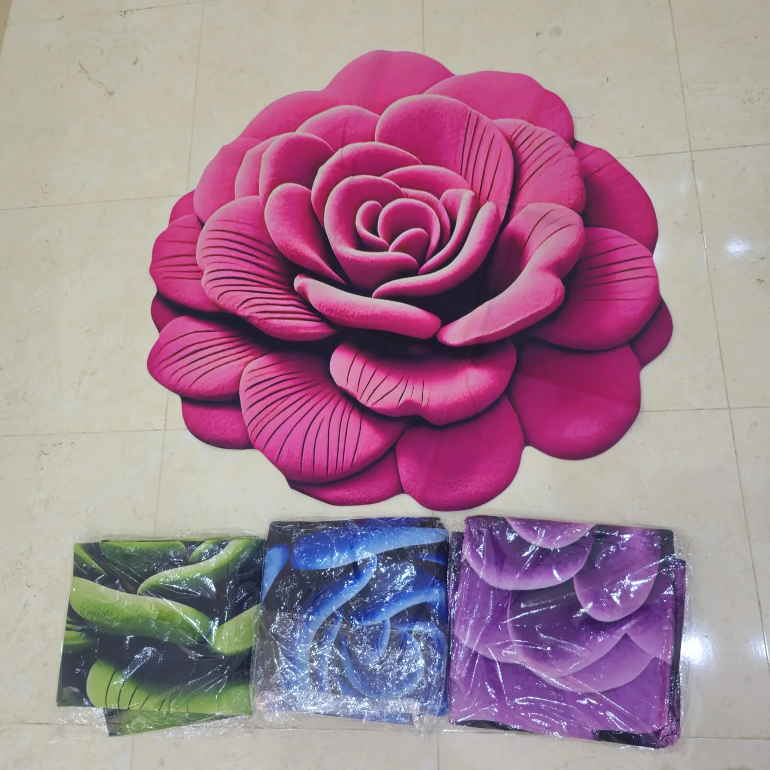 الجديد والحصري - زربية الوردة الفخمة  3D - لمسة ملكية لبيتك 100x100 سم