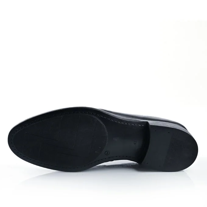 Chaussure Fleuri en cuir noir