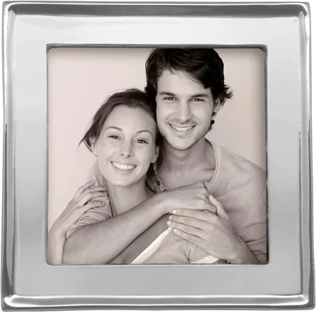 Mariposa Marco Signature 4X4 | Plata | Brillante | Marcos | Marcos de fotos decorativos | Aluminio SANDCAST reciclado | Hecho a mano en México