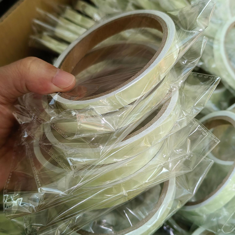 شريط لاصق مضيىء للدِّيكُور