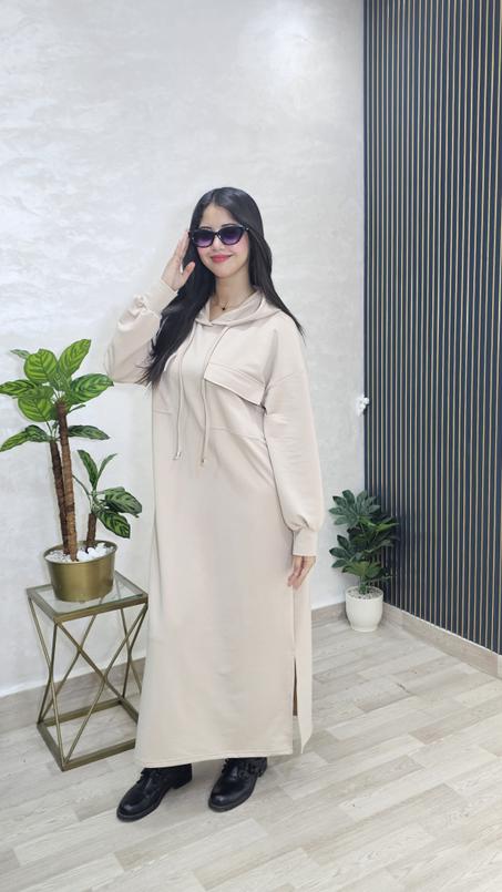 جلابة بألوان متناغمة رياضية